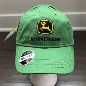 John Deere Elastic back embroidered logo,6 vent panel,baseball/trucker cap